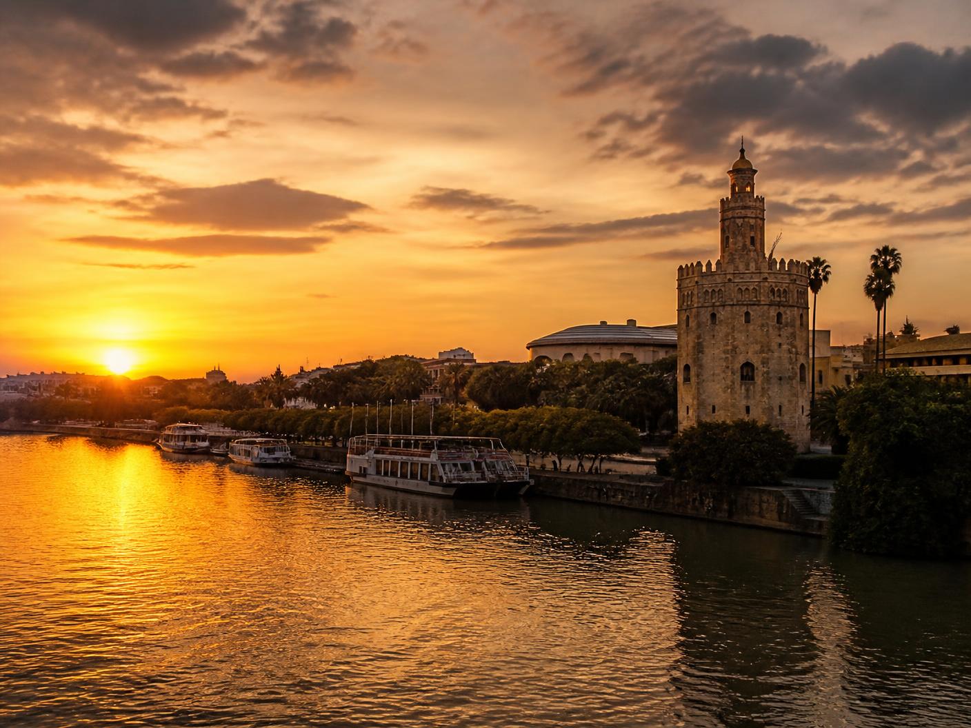 Best Sunset Spots — River light, Seville
